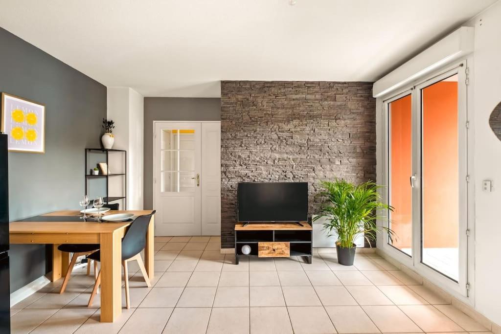Апартаменти T2 Paisible Vaise, Avec Parking Metro Direct Bellecour Ліон Екстер'єр фото
